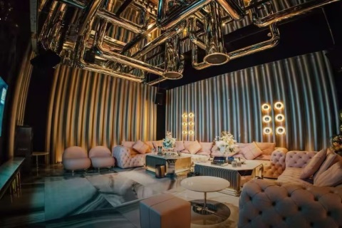 苏州KTV诚聘女营销 绽放才华拥抱机遇